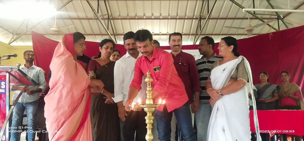 Other images - GHSS Vaduvanchal